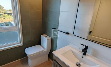 CASA NUEVA DE 3-4 DORMITORIOS, CONDOMINIO STA ROSA, BRAUNAU