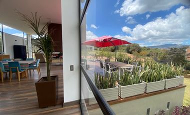 Renta Espectacular Casa En Club House - La Calera