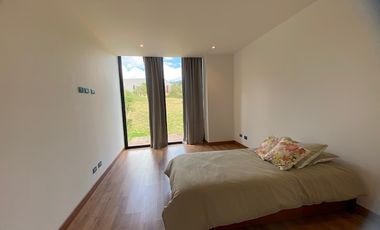 Renta Espectacular Casa En Club House - La Calera