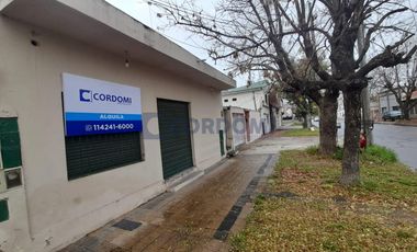 Alquiler Local en Lanús Oeste Ideal Pequeño Deposito o Comercio de barrio.