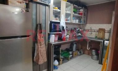 Casa De 3 Pisos En Venta En Sjl – Ideal Para Vivienda + Negocio