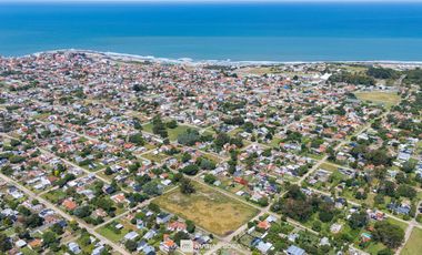 Venta - Terrenos - Barrio Alfar