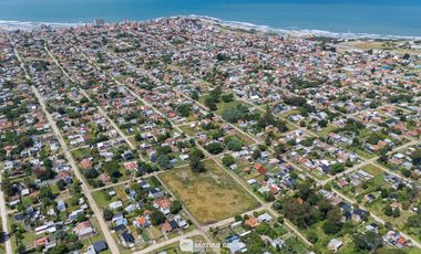 Venta - Terrenos - Barrio Alfar