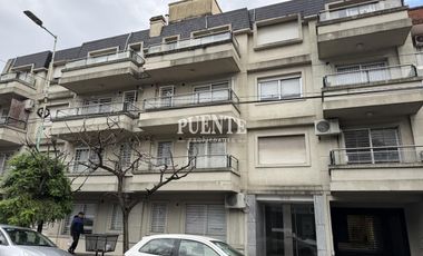 Oficina en Banfield Oeste con cochera