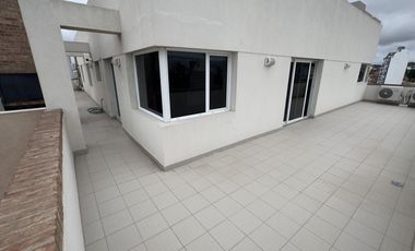 Departamento en Área Centro Este