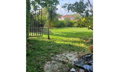 SE VENDE LOTE EN EL CONDOMINIO CAMPESTRE SANTILLANA DE PIEDECUESTA