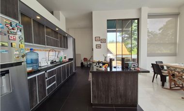 VENTA Exclusiva Casa Campestre con Piscina y Terraza VIP