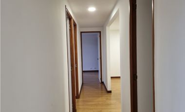 Arrienda  apartamento en la Estrella/ Sector Suramerica