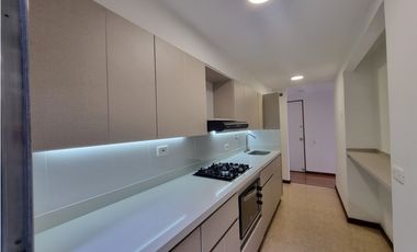 Arrienda  apartamento en la Estrella/ Sector Suramerica