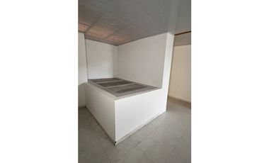 APARTAMENTO TERCER PISO BARRIO PETRU PALMIRA VALLE