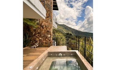 Casa en Arriendo en Envigado