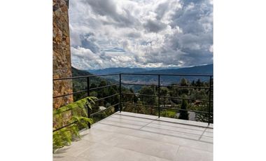 Casa en Arriendo en Envigado