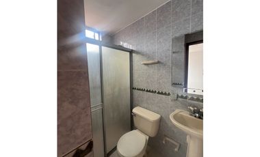 SE ARRIENDA HERMOSO APTO DUPLEX EN ANTONIA SANTOS .