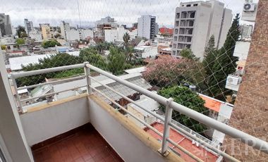 Alquiler Departamento 2 ambientes con doble balcón en Wilde