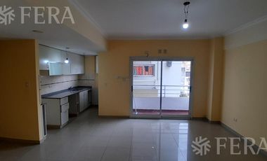 Alquiler Departamento 2 ambientes con doble balcón en Wilde