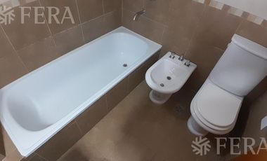 Alquiler Departamento 2 ambientes con doble balcón en Wilde