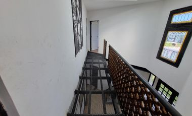 ALQUILER CASA  A LAGUNA EN SAN SEBASTIAN, AREA 9, LOTE AL 100