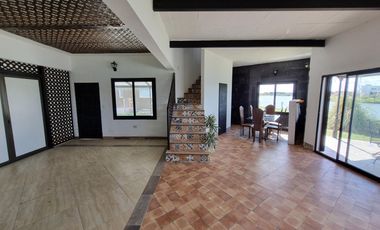 ALQUILER CASA  A LAGUNA EN SAN SEBASTIAN, AREA 9, LOTE AL 100