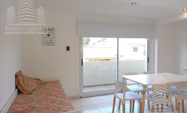 Excelente departamento 3 ambientes lateral, Sarmiento y Newbery!!