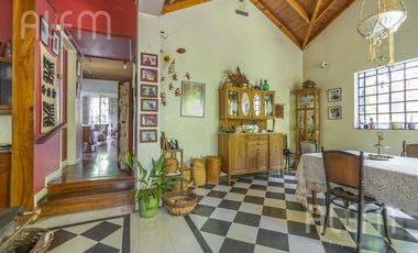 Casa en Adrogue
