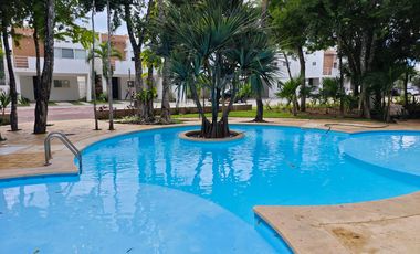 CASA EN RENTA DE 3 REC. SIN MUEBLES CON AMENIDADES EN LA JOYA PLAYA DEL CARMEN