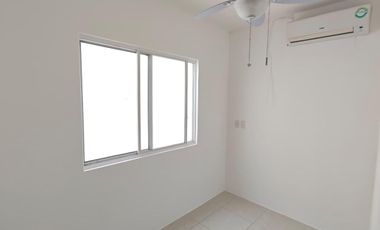CASA EN RENTA DE 3 REC. SIN MUEBLES CON AMENIDADES EN LA JOYA PLAYA DEL CARMEN