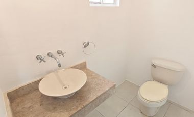 CASA EN RENTA DE 3 REC. SIN MUEBLES CON AMENIDADES EN LA JOYA PLAYA DEL CARMEN