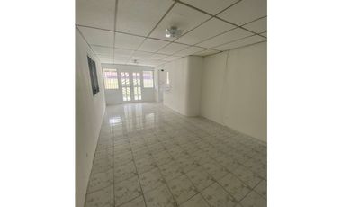 ALQUILER CASA COLINAS DEL GOLF