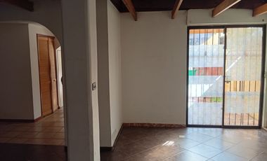ARRIENDO AMPLIA CASA DE 3D+2B EN SAN BERNARDO