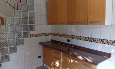 ARRIENDO AMPLIA CASA DE 3D+2B EN SAN BERNARDO