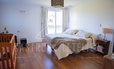 Hermosa casa en Parcela