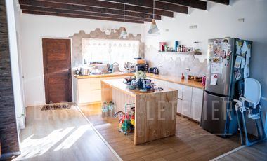 Hermosa casa en Parcela