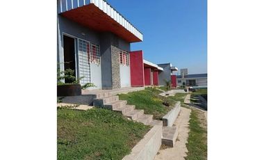 Departamento en Alquiler 2 dorm con cochera y pileta Sta Cruz del Lago
