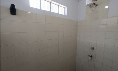 DEPARTAMENTO SOBRE SANTA CATALINA , PEGADO AL CALIFORNIA.