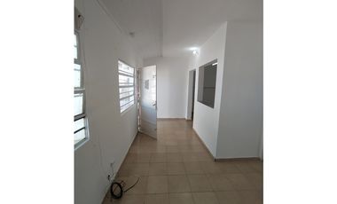 DEPARTAMENTO SOBRE SANTA CATALINA , PEGADO AL CALIFORNIA.