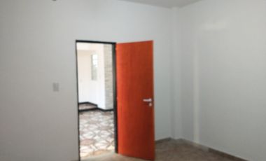 Casa en alquiler en Sarandi