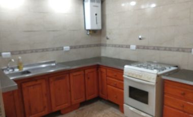 Casa en alquiler en Sarandi