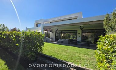 CASA MEDITERRÁNEA INTERIOR CONDOMINIO TRAPENSES