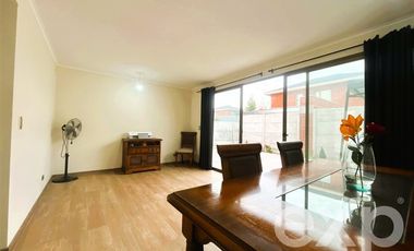 Casa en Venta en Jorge Valdes Perez 3245, Valle Araucarias