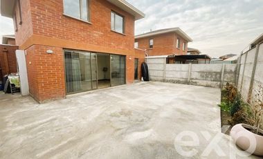 Casa en Venta en Jorge Valdes Perez 3245, Valle Araucarias