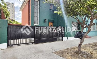 Casa en Arriendo en Barrio El Llano