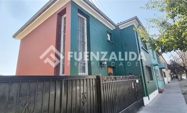 Casa en Arriendo en Barrio El Llano