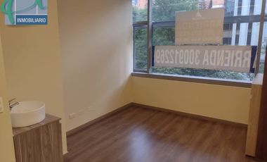 Oficina en Arriendo Ubicado en Medellín Codigo 2842