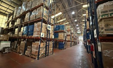 Depósito de 4.471 m2 cubiertos en Alquiler - La Tablada