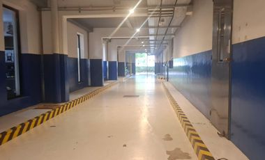 Depósito de 4.471 m2 cubiertos en Alquiler - La Tablada