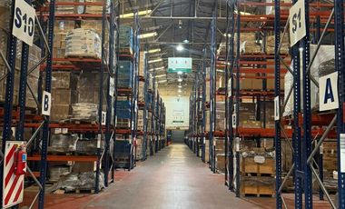 Depósito de 4.471 m2 cubiertos en Alquiler - La Tablada