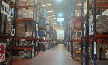 Depósito de 7500 m2 cubiertos en Alquiler - La Tablada