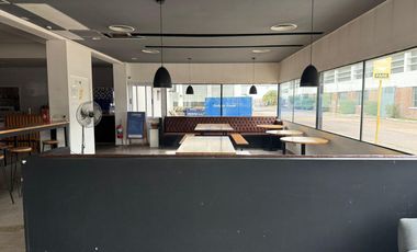 Depósito de 7500 m2 cubiertos en Alquiler - La Tablada