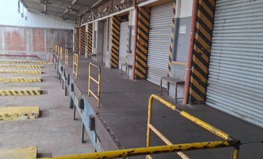 Depósito de 1736 m2 cubiertos en Alquiler - La Tablada