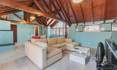 Exclusiva casa en venta en la mejor zona de Vicente Lopez